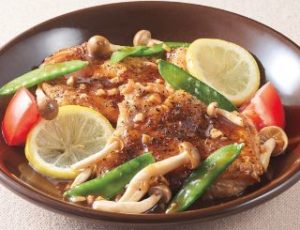 若鶏のステーキレモン香る、バター醤油ソース