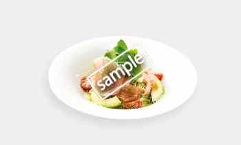 海老と生ハムの冷製ジュノベーゼ 967円(LINE)