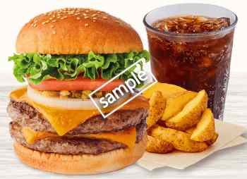 クラシックWWバーガー+ポテトR+ドリンクセット 1300円(YAHOO)