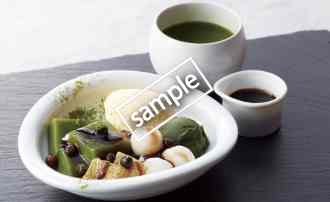 宇治抹茶のくりぃむあんみつ 640円